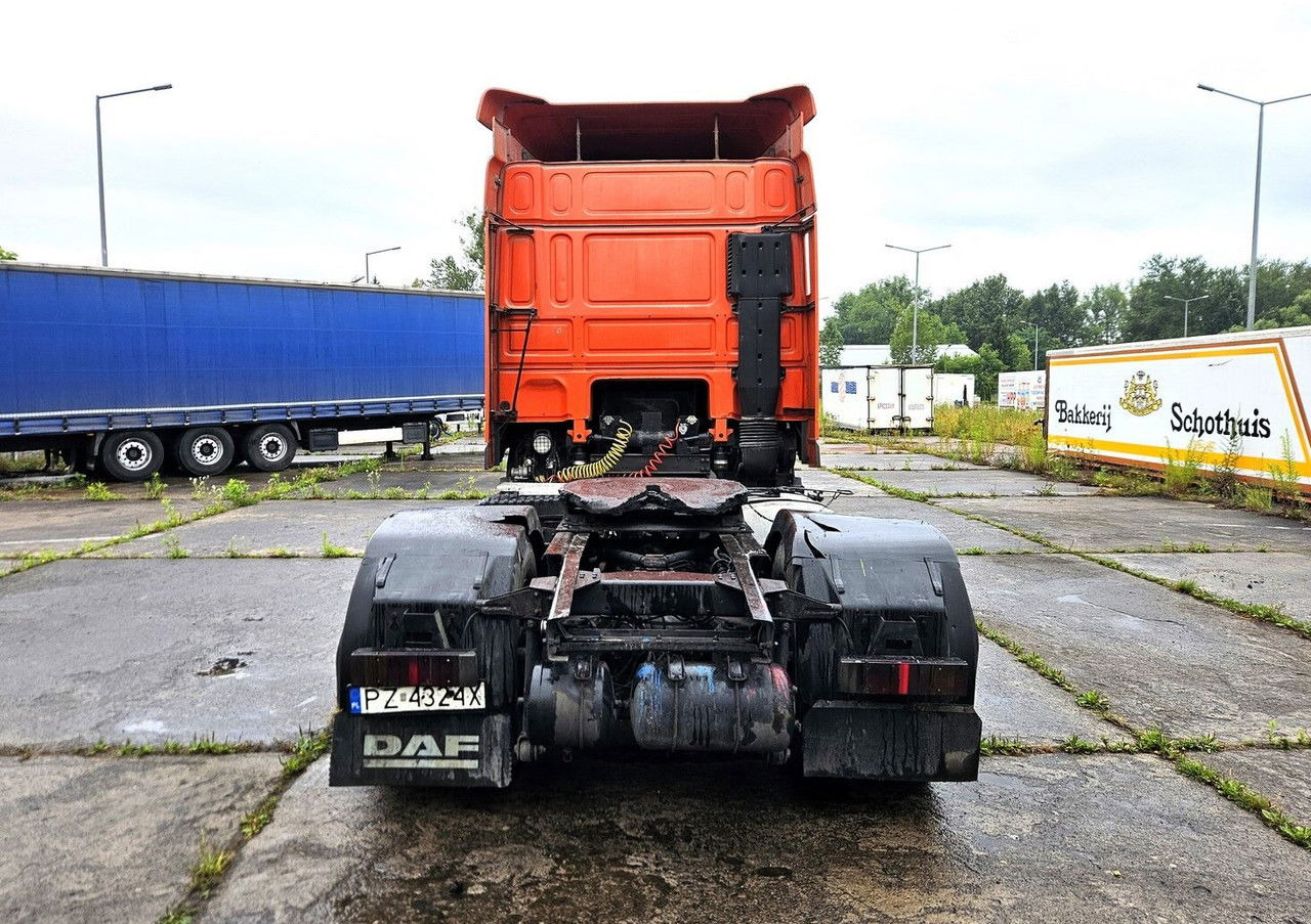 DAF XF 95.430 -2001 - Manual Pump AND Injectors - Euro 2- Manual GEA - Sadulveok: pilt 4 DAF XF 95.430 -2001 - Manual Pump AND Injectors - Euro 2- Manual GEA - Sadulveok: pilt 4
