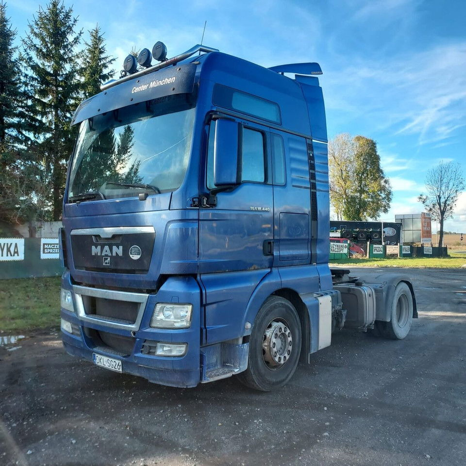 MAN TGX 18.440 -2011- retarder - automatic gearbox - Sadulveok: pilt 1 MAN TGX 18.440 -2011- retarder - automatic gearbox - Sadulveok: pilt 1