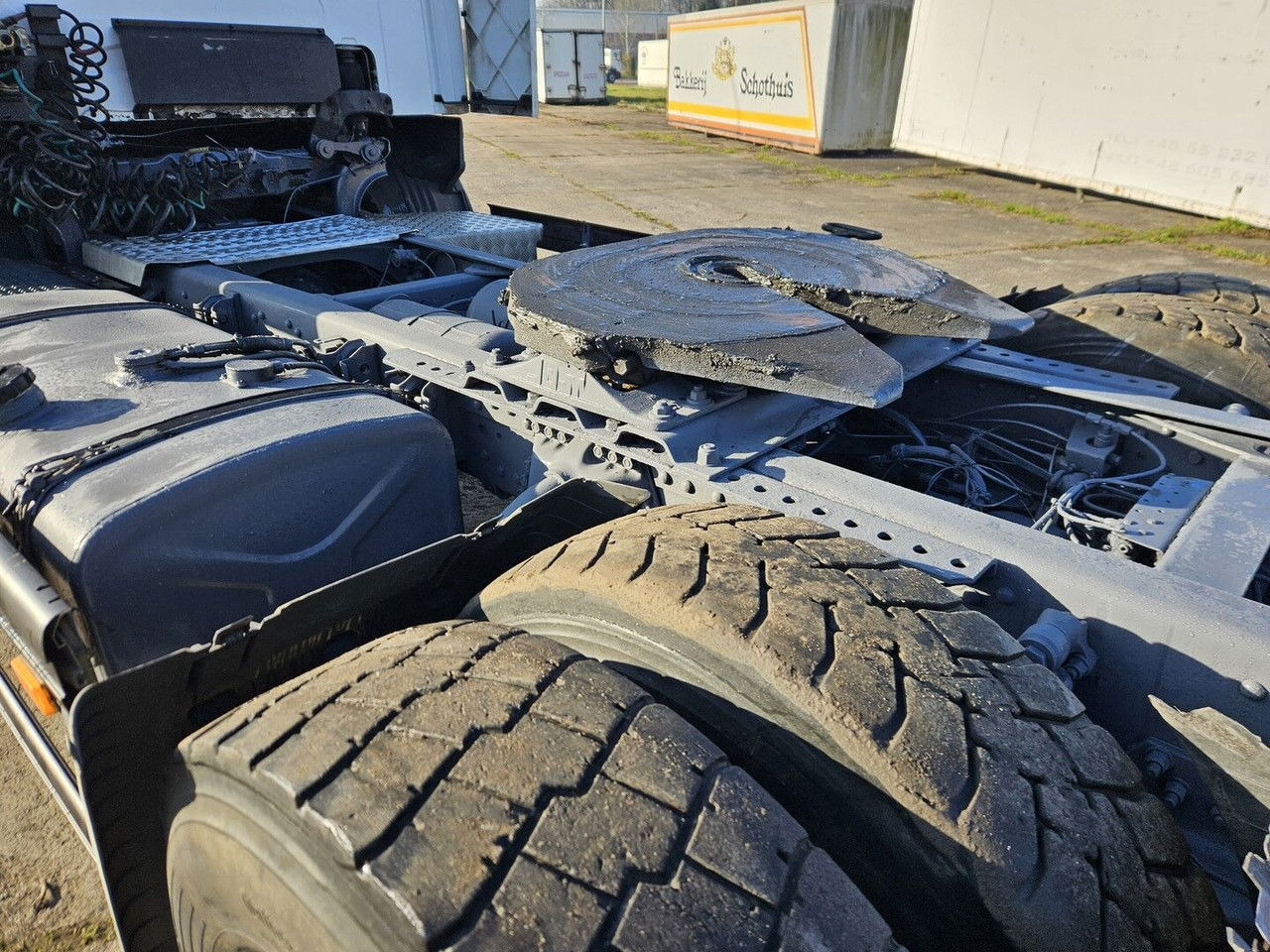 Scania 114 380- manual gearbox 3+3 - Sadulveok: pilt 5 Scania 114 380- manual gearbox 3+3 - Sadulveok: pilt 5