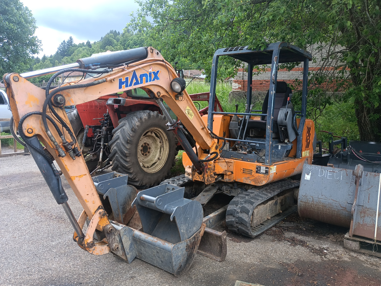 Hanix H26B - Miniekskavaator: pilt 3 Hanix H26B - Miniekskavaator: pilt 3