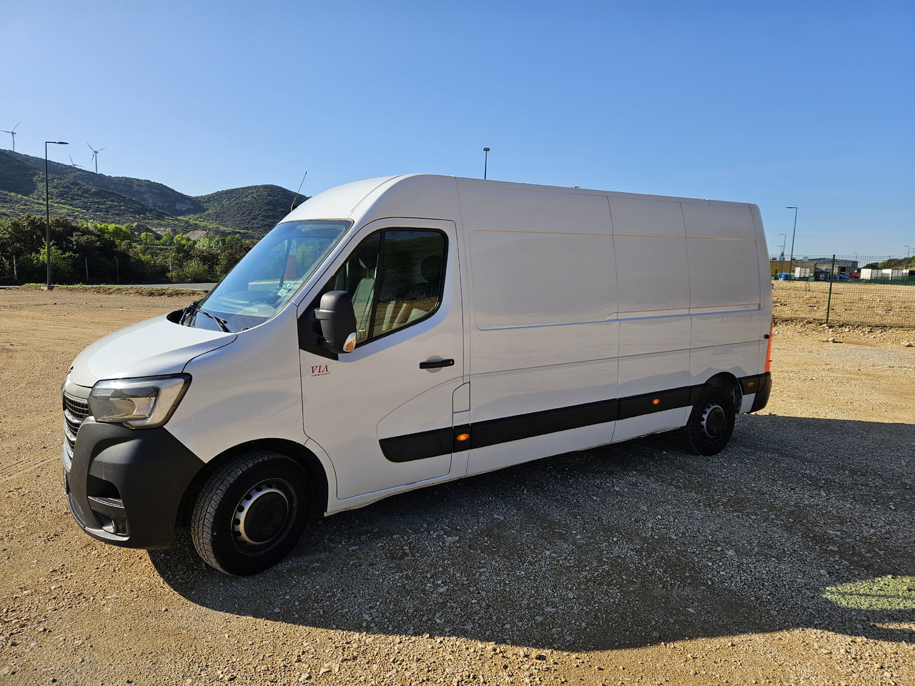 Renault Master III pack confort L3H2 P3 135LE - Tarbesõiduk furgoon: pilt 2 Renault Master III pack confort L3H2 P3 135LE - Tarbesõiduk furgoon: pilt 2