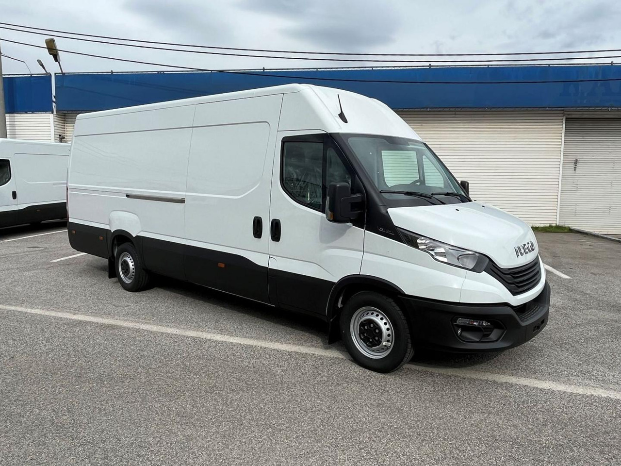 Iveco DAILY VAN, 3.0 D 176k, 35S18H V Evolution H2 - Kaubik: pilt 4 Iveco DAILY VAN, 3.0 D 176k, 35S18H V Evolution H2 - Kaubik: pilt 4