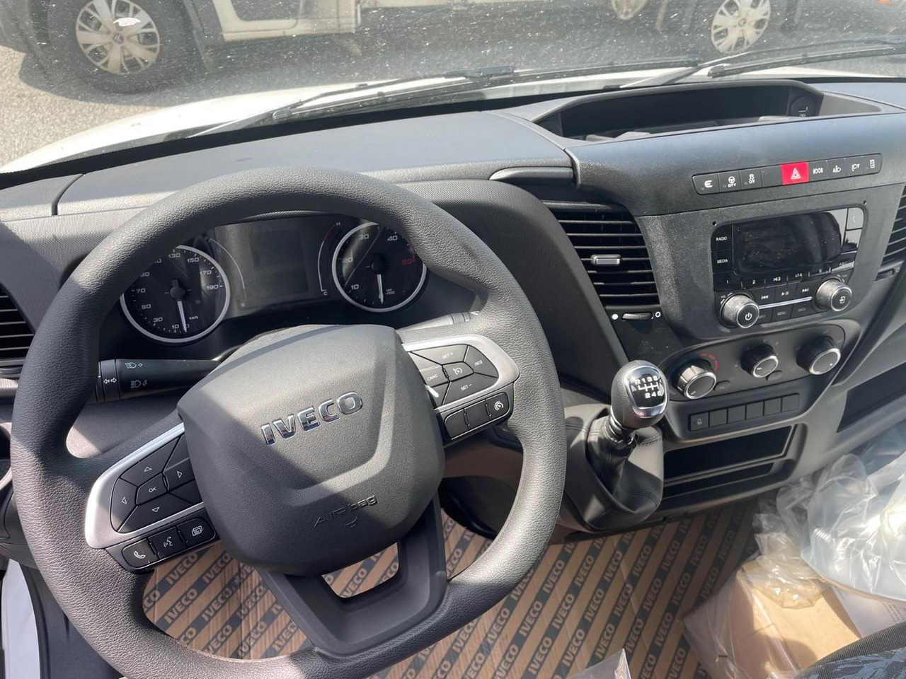 Iveco DAILY VAN, 3.0 D 176k, 35S18H V Evolution H2 - Kaubik: pilt 5 Iveco DAILY VAN, 3.0 D 176k, 35S18H V Evolution H2 - Kaubik: pilt 5
