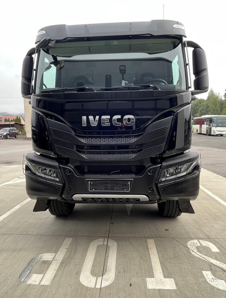 Iveco T-WAY, 410, 8x4, Sklápač S1 - Kallurauto: pilt 3 Iveco T-WAY, 410, 8x4, Sklápač S1 - Kallurauto: pilt 3