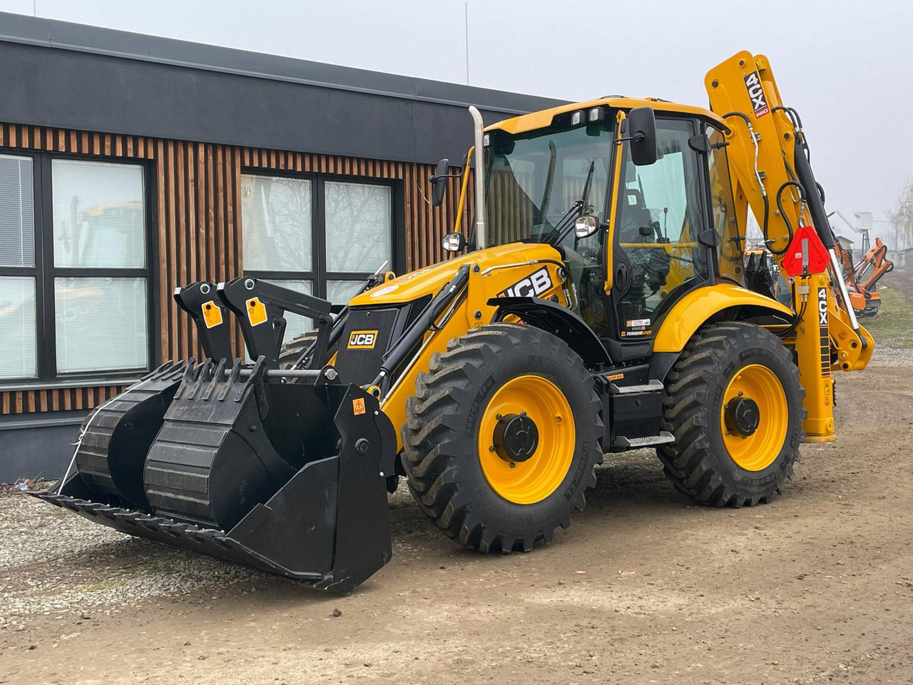 JCB 4CX, PRO, AEC - Ekskavaator-laadur: pilt 4 JCB 4CX, PRO, AEC - Ekskavaator-laadur: pilt 4