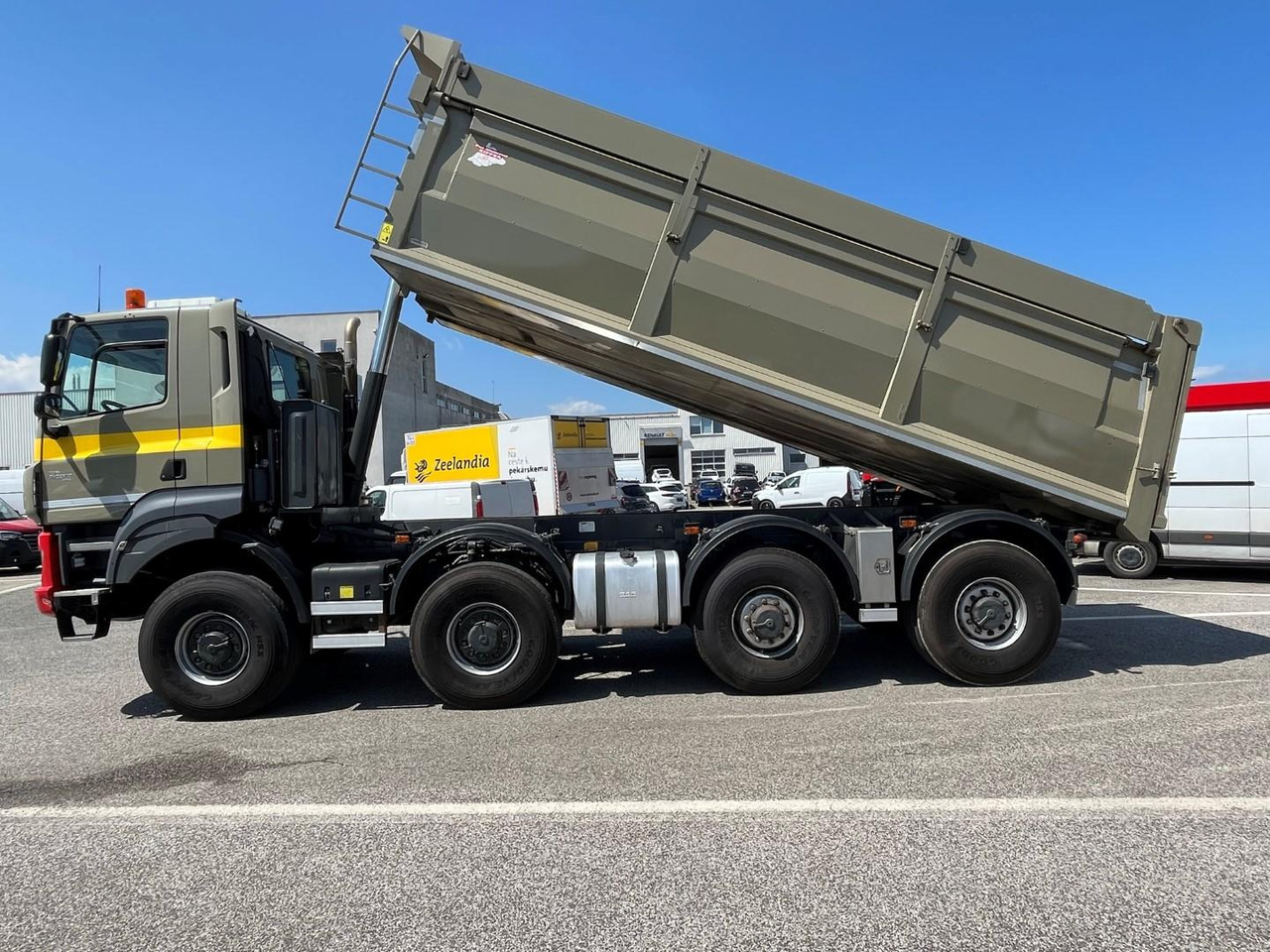 Tatra Phoenix 8x8 jednostranný sklápač, rv 2019, Sklápač S1 - Kallurauto: pilt 5 Tatra Phoenix 8x8 jednostranný sklápač, rv 2019, Sklápač S1 - Kallurauto: pilt 5