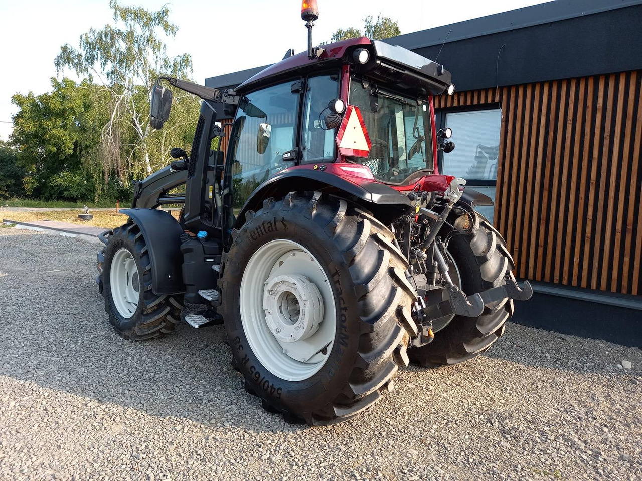 Valtra G, Agco power MBTN - D5, 115 A - Traktor: pilt 5 Valtra G, Agco power MBTN - D5, 115 A - Traktor: pilt 5