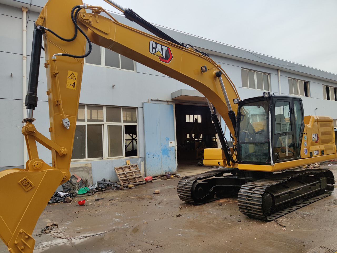 CATERPILLAR 320GC - Autokraana: pilt 4 CATERPILLAR 320GC - Autokraana: pilt 4