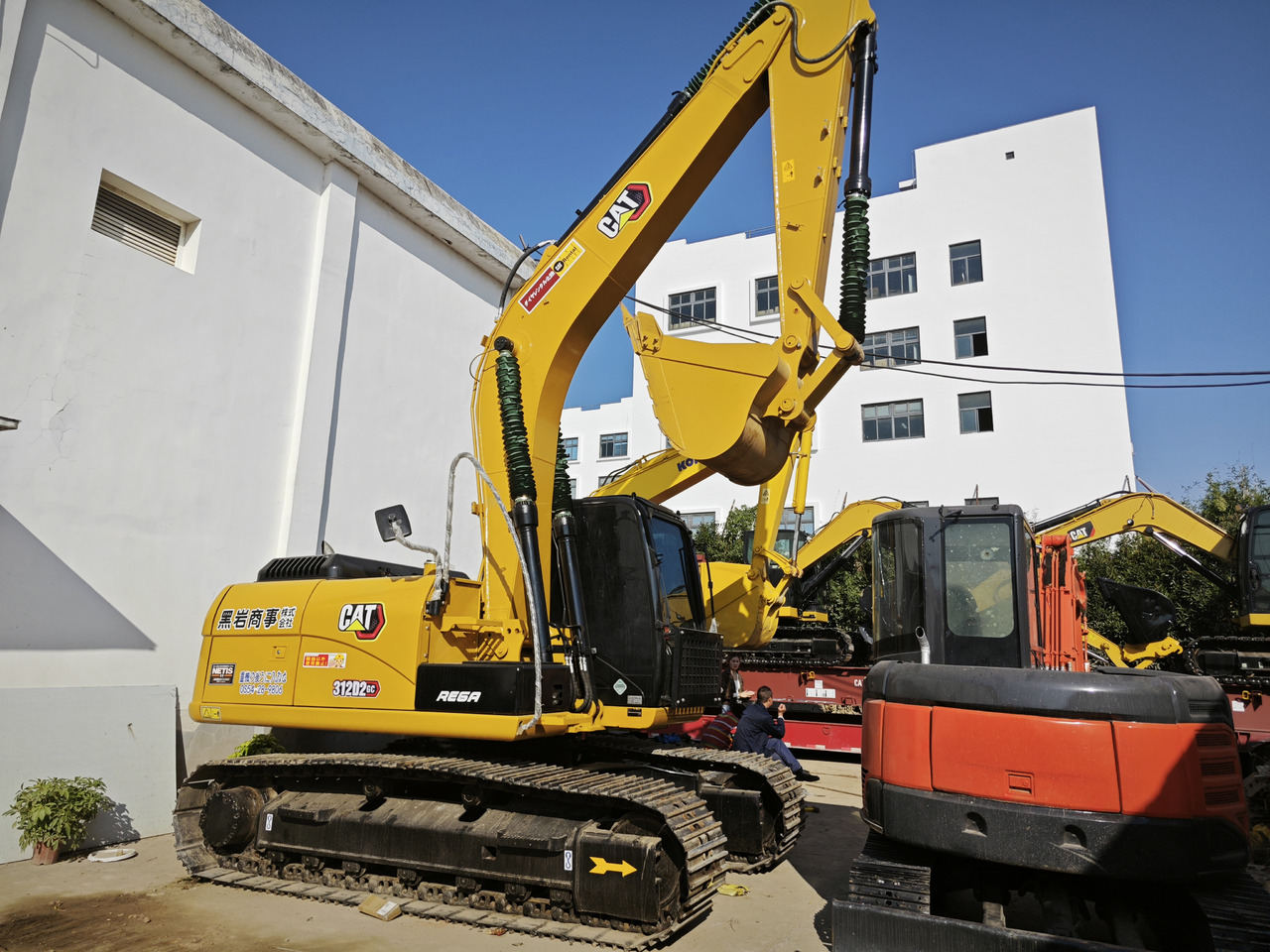 CATERPILLAR 321D2gc - Lintekskavaator: pilt 3 CATERPILLAR 321D2gc - Lintekskavaator: pilt 3