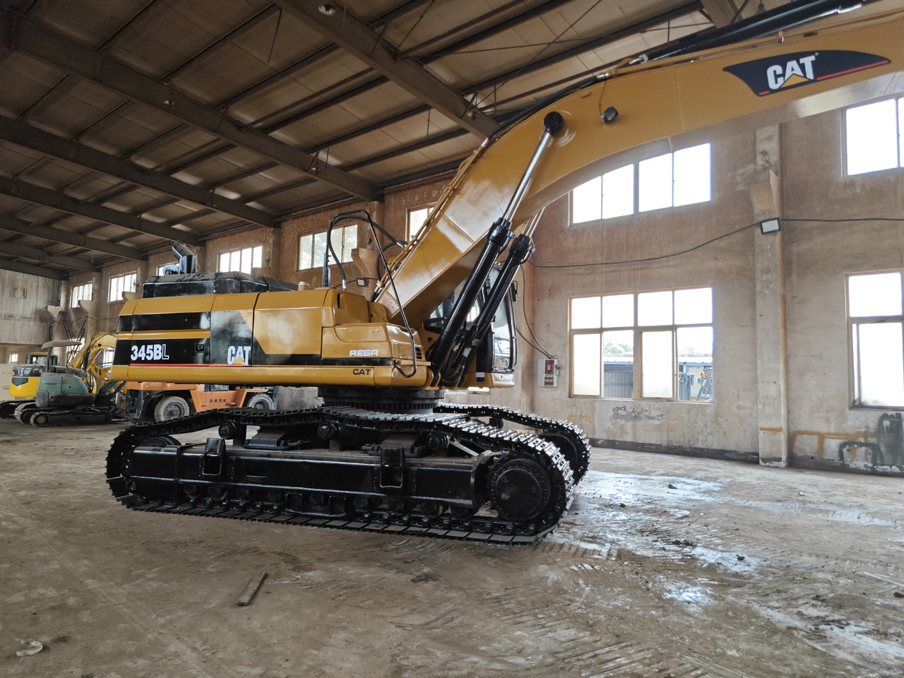 CATERPILLAR 345B - Lintekskavaator: pilt 3 CATERPILLAR 345B - Lintekskavaator: pilt 3