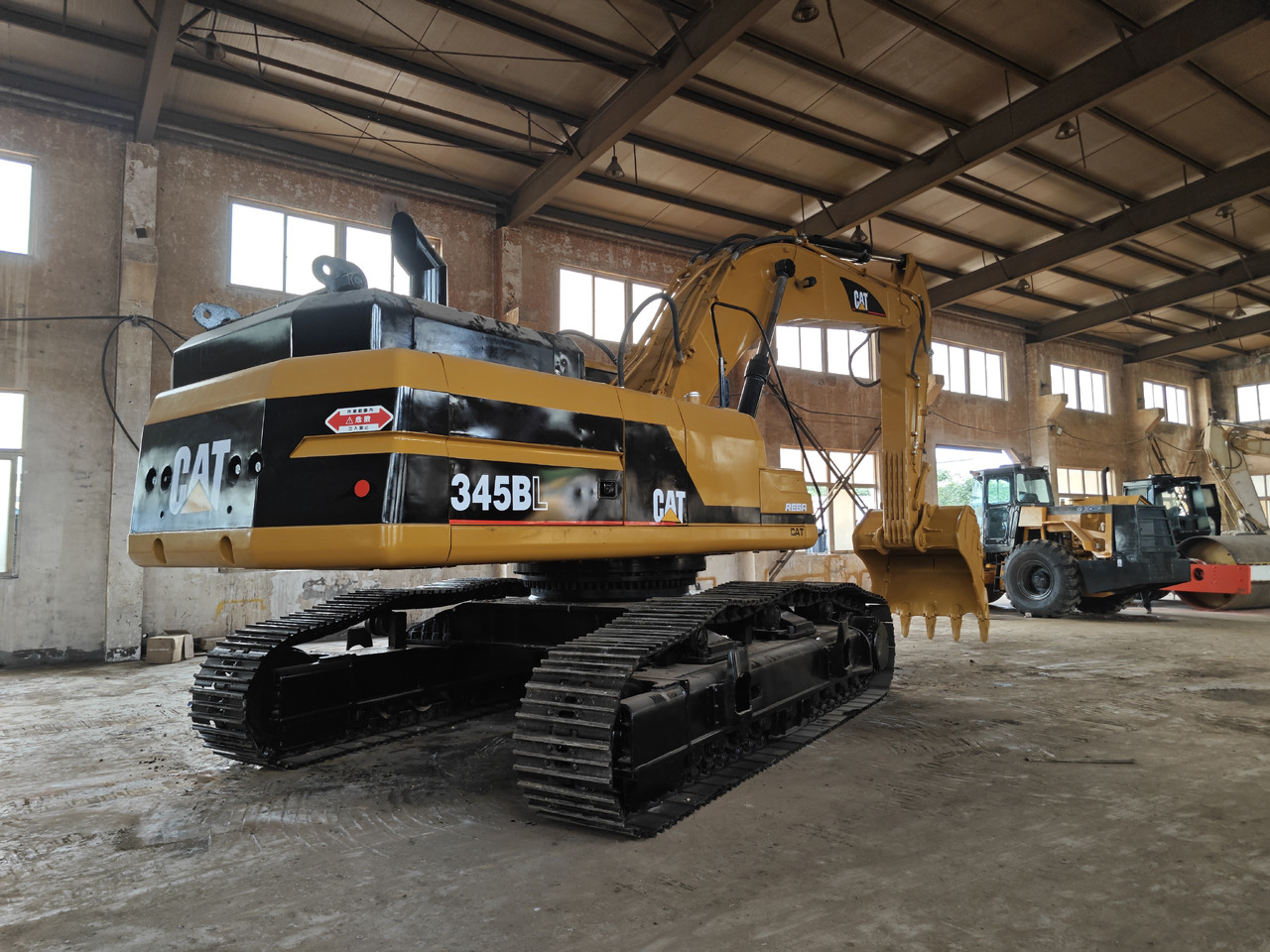 CATERPILLAR 345B Used 45ton excavator - Lintekskavaator: pilt 4 CATERPILLAR 345B Used 45ton excavator - Lintekskavaator: pilt 4