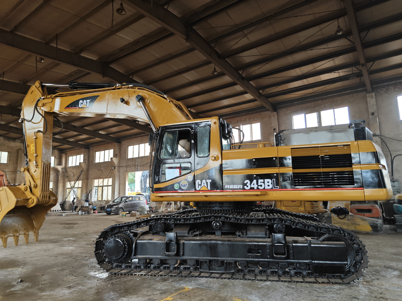 CATERPILLAR 345B Used 45ton excavator - Lintekskavaator: pilt 1 CATERPILLAR 345B Used 45ton excavator - Lintekskavaator: pilt 1