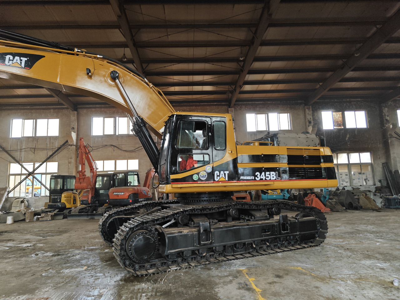 CATERPILLAR 345B Used cat 45ton excavator - Lintekskavaator: pilt 1 CATERPILLAR 345B Used cat 45ton excavator - Lintekskavaator: pilt 1