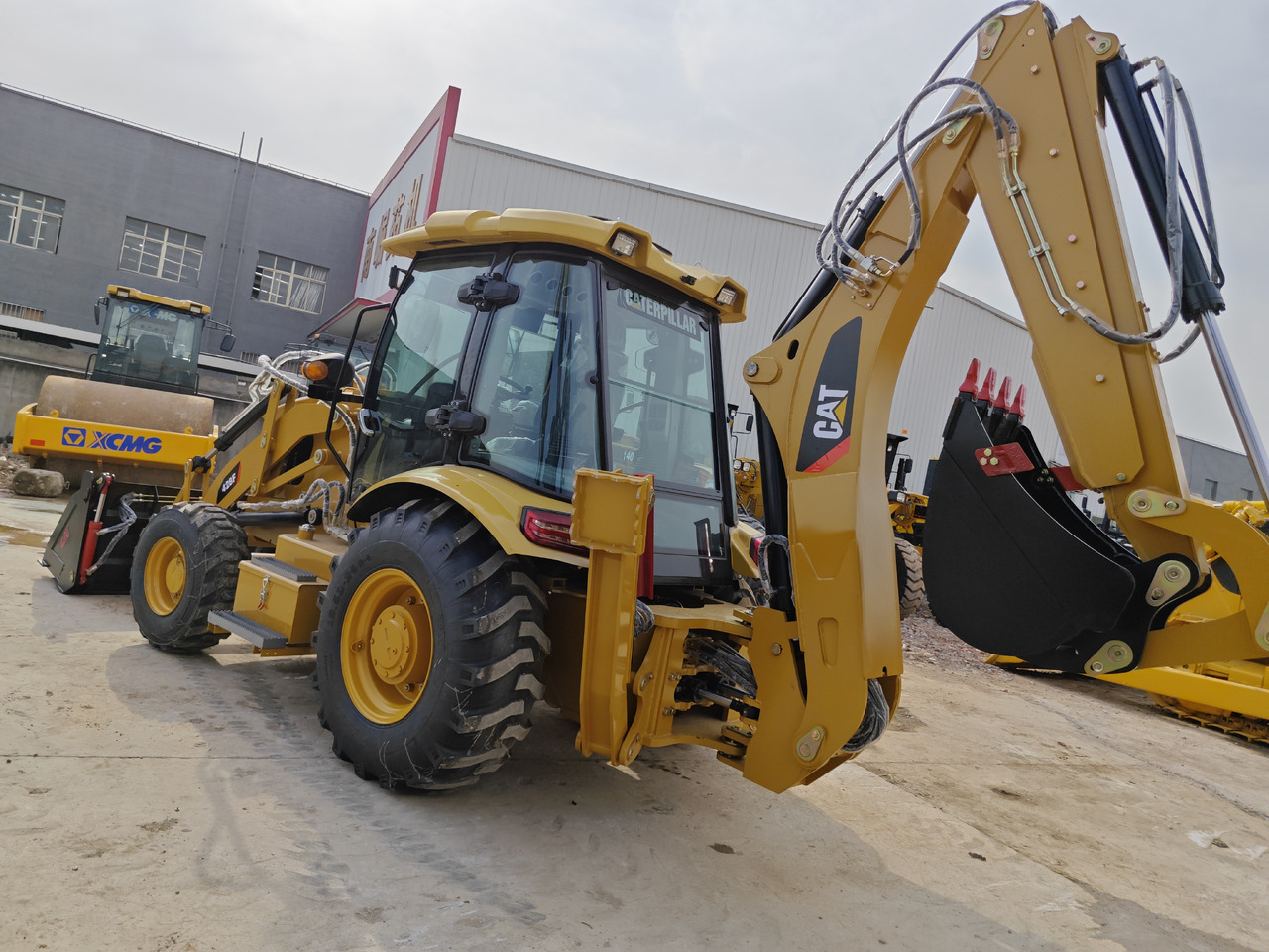 CATERPILLAR 428F backhoe loader - Ekskavaator-laadur: pilt 2 CATERPILLAR 428F backhoe loader - Ekskavaator-laadur: pilt 2