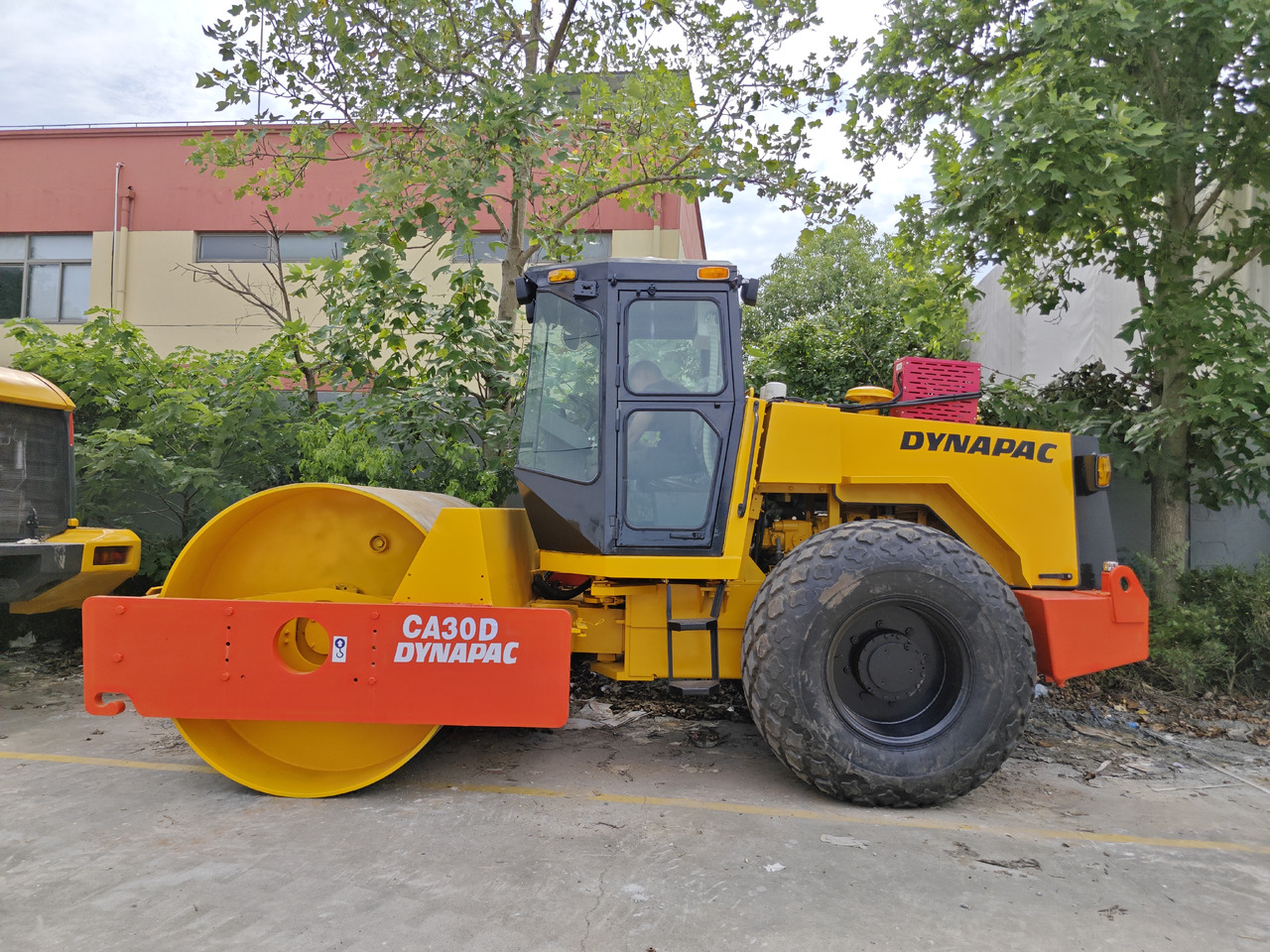 DYNAPAC CA30D USED ROAD ROLLER - Tihendaja: pilt 2 DYNAPAC CA30D USED ROAD ROLLER - Tihendaja: pilt 2