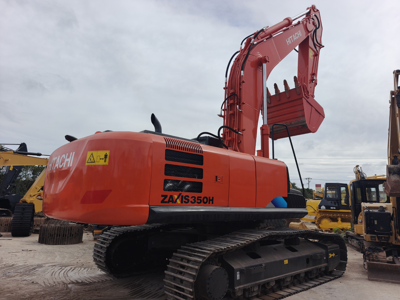 HITACHI ZX350 ZX350H ZX350H-5G Used excavator - Lintekskavaator: pilt 5 HITACHI ZX350 ZX350H ZX350H-5G Used excavator - Lintekskavaator: pilt 5