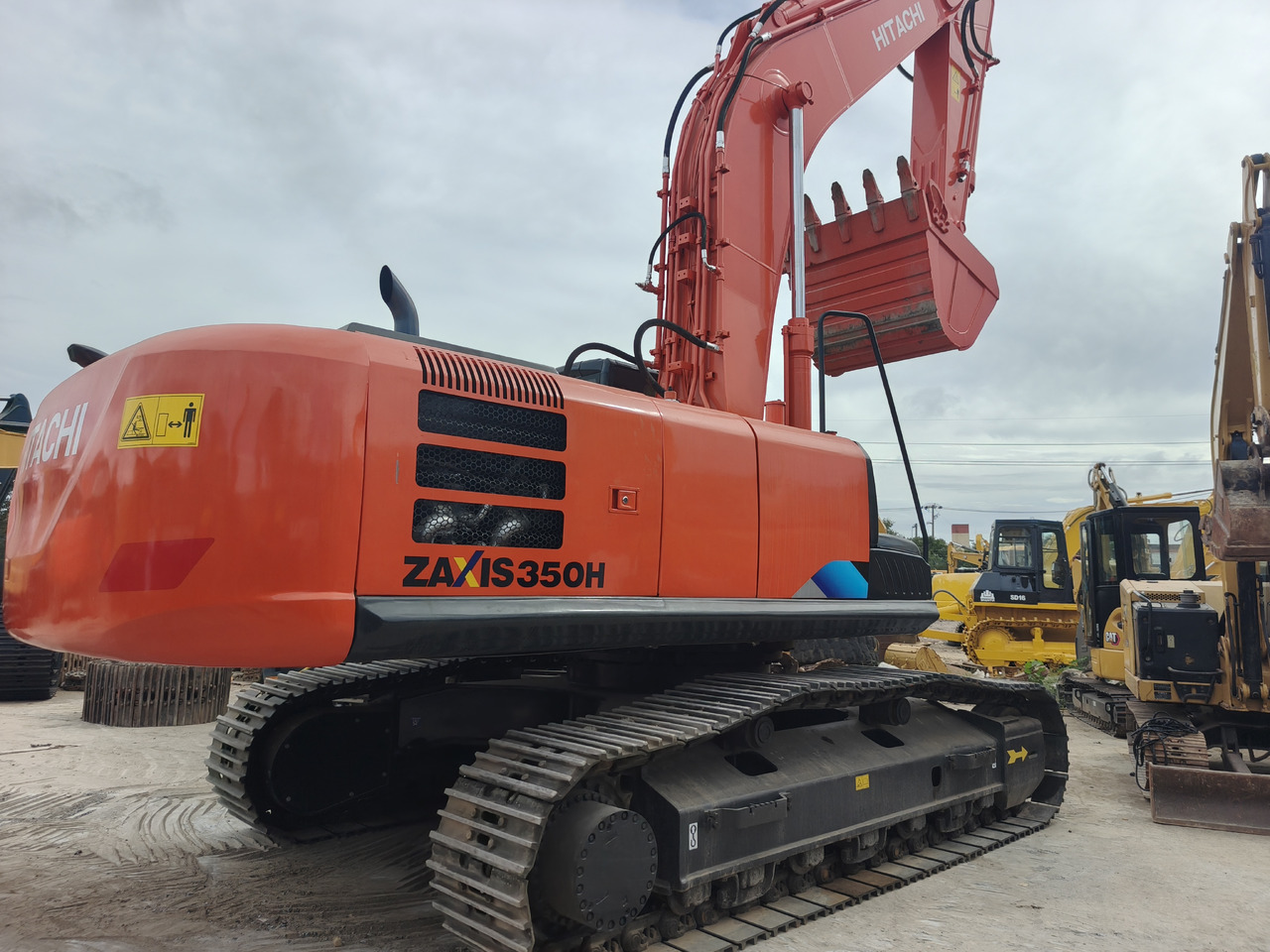 HITACHI ZX350 ZX350H ZX350H-5G Used excavator - Lintekskavaator: pilt 2 HITACHI ZX350 ZX350H ZX350H-5G Used excavator - Lintekskavaator: pilt 2
