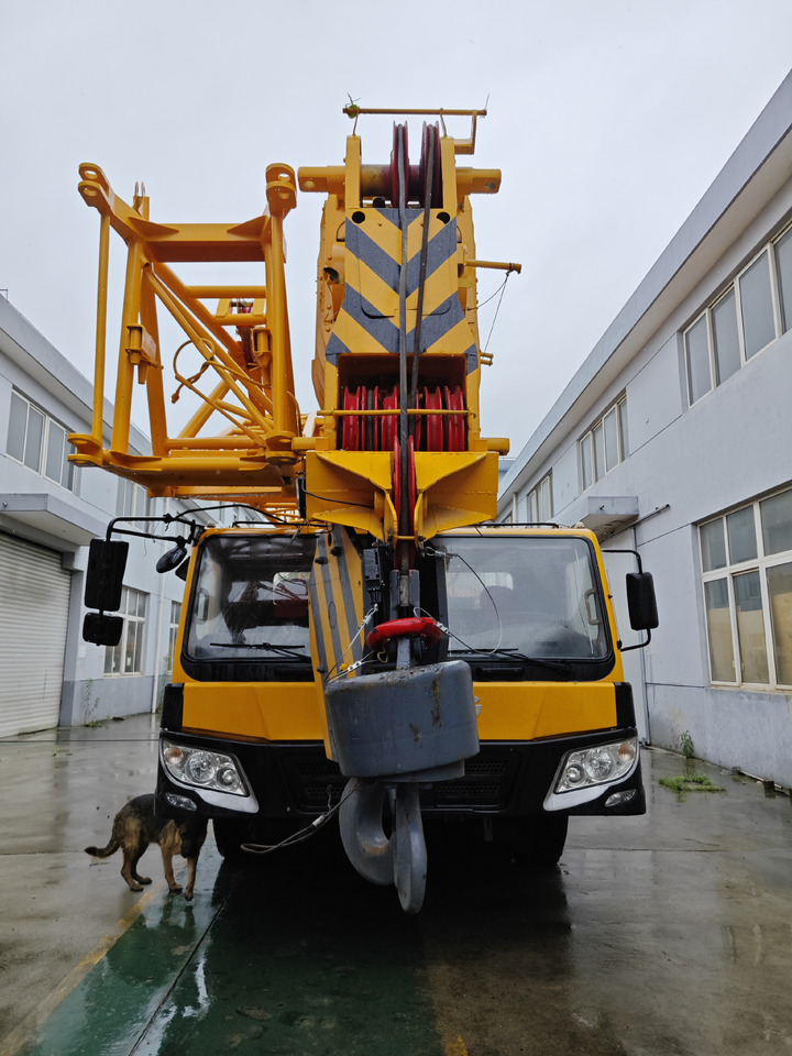 XCMG QY100K - Autokraana: pilt 1 XCMG QY100K - Autokraana: pilt 1