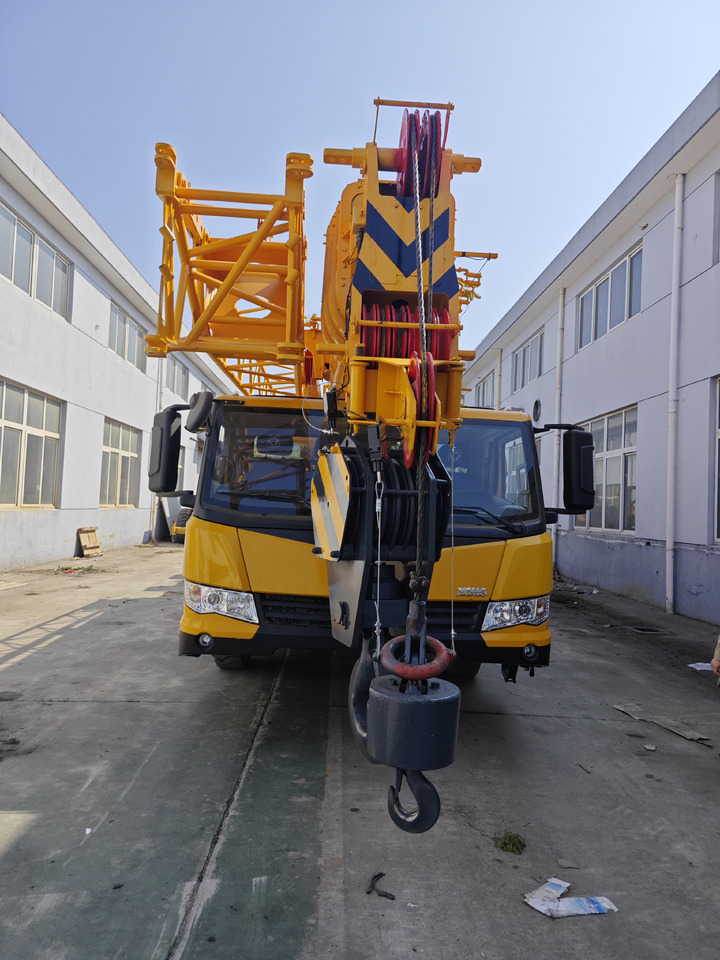 XCMG QY50KC Used XCMG Crane QY50K - Autokraana: pilt 2 XCMG QY50KC Used XCMG Crane QY50K - Autokraana: pilt 2