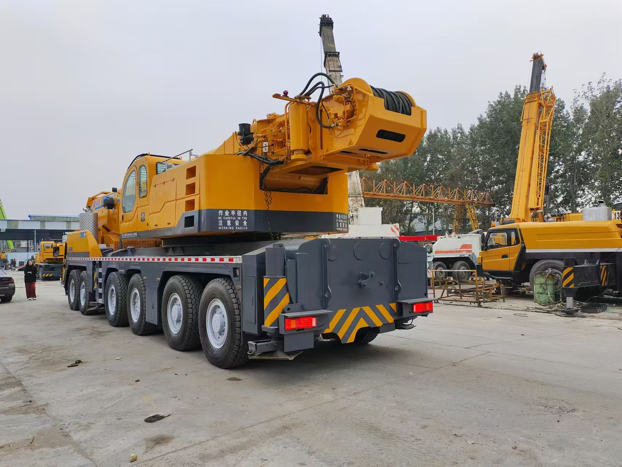 XCMG XCA260 260TON TRUCK CRANE - Autokraana: pilt 4 XCMG XCA260 260TON TRUCK CRANE - Autokraana: pilt 4