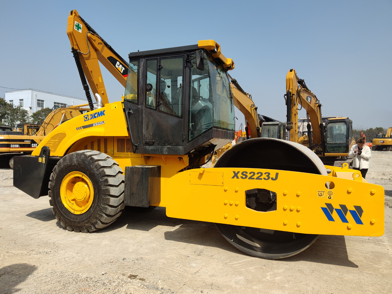 XCMG XS223J Roller Road - Tihendaja: pilt 5 XCMG XS223J Roller Road - Tihendaja: pilt 5