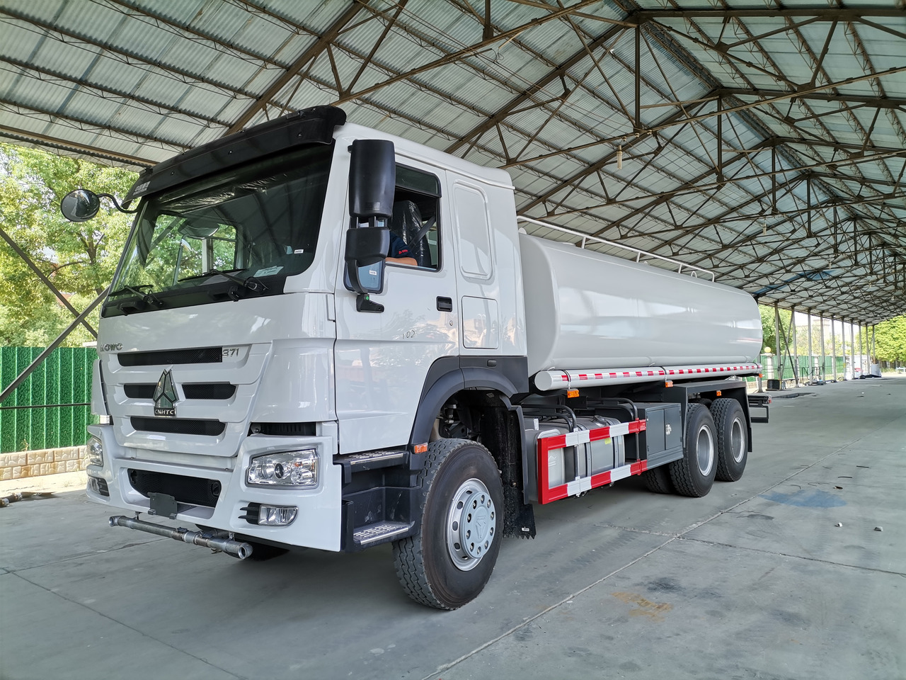 JSIE JSIE5250GSS - Tsisternauto: pilt 4 JSIE JSIE5250GSS - Tsisternauto: pilt 4