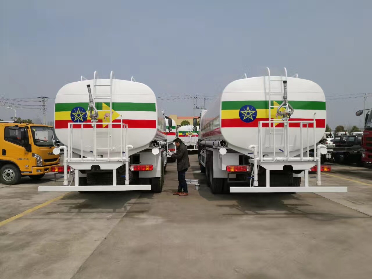 JSIE JSIE5250GSS - Tsisternauto: pilt 2 JSIE JSIE5250GSS - Tsisternauto: pilt 2