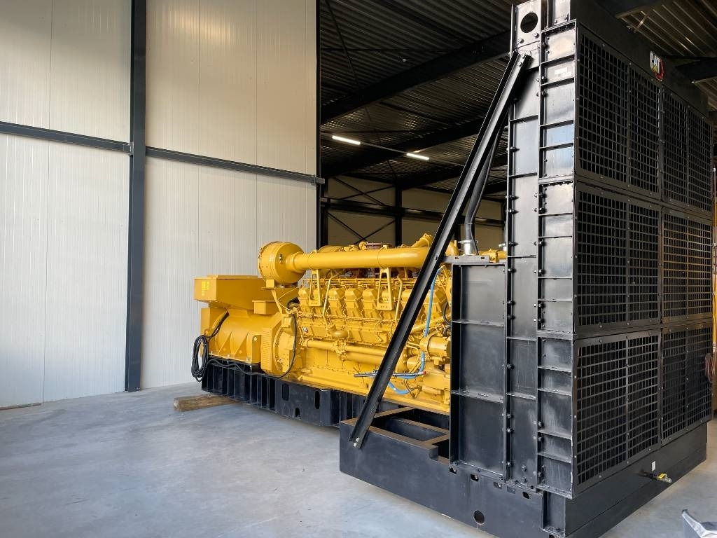 CAT 3516B - 2.250 kVA Generator - DPX-25084 - Generaatorikomplekt: pilt 3 CAT 3516B - 2.250 kVA Generator - DPX-25084 - Generaatorikomplekt: pilt 3