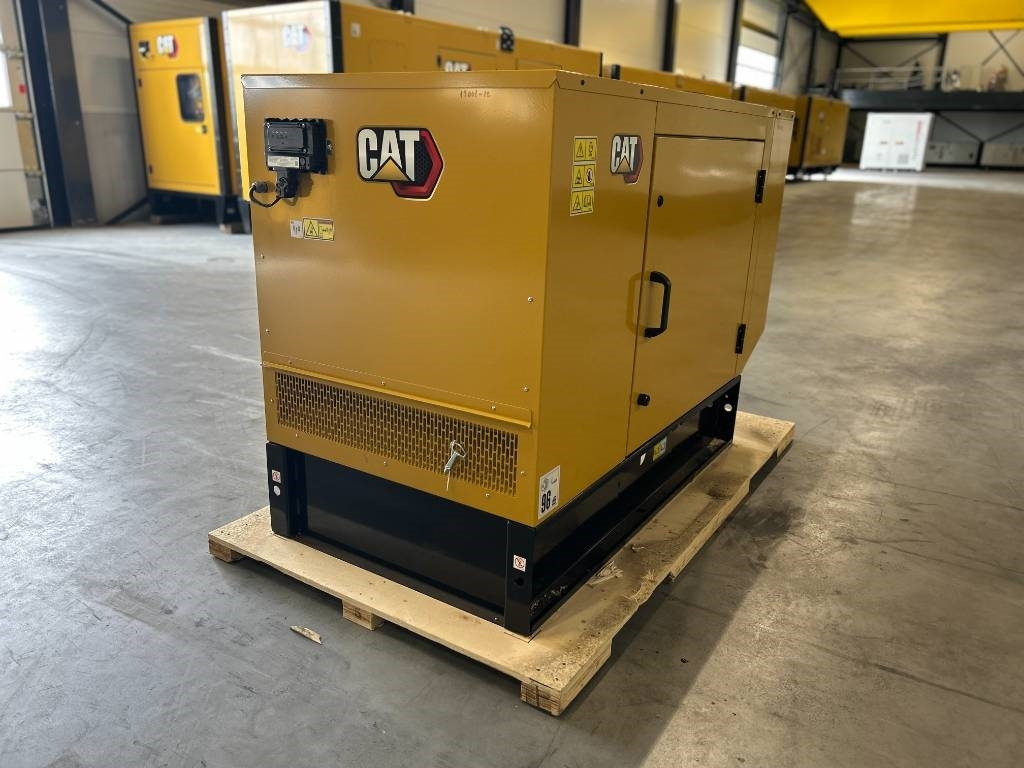 CAT DE13.5E3 - 13.5 kVA Generator - DPX-18001 - Generaatorikomplekt: pilt 4 CAT DE13.5E3 - 13.5 kVA Generator - DPX-18001 - Generaatorikomplekt: pilt 4