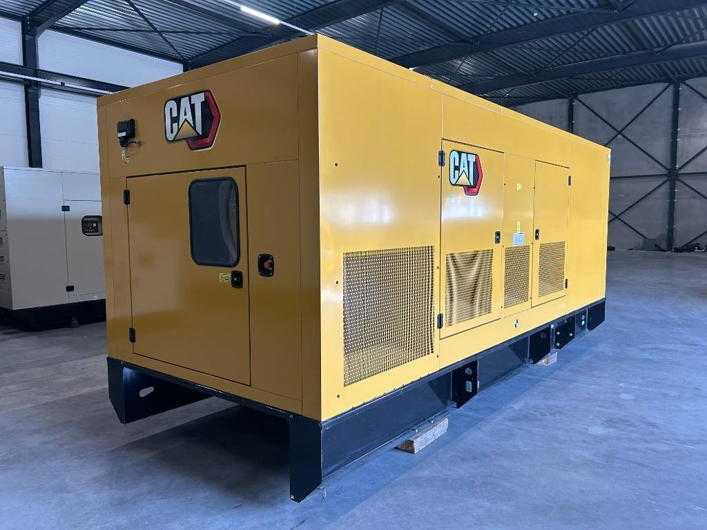 CAT DE850E0 - C18 - 850 kVA Generator - DPX-18032 - Generaatorikomplekt: pilt 2 CAT DE850E0 - C18 - 850 kVA Generator - DPX-18032 - Generaatorikomplekt: pilt 2