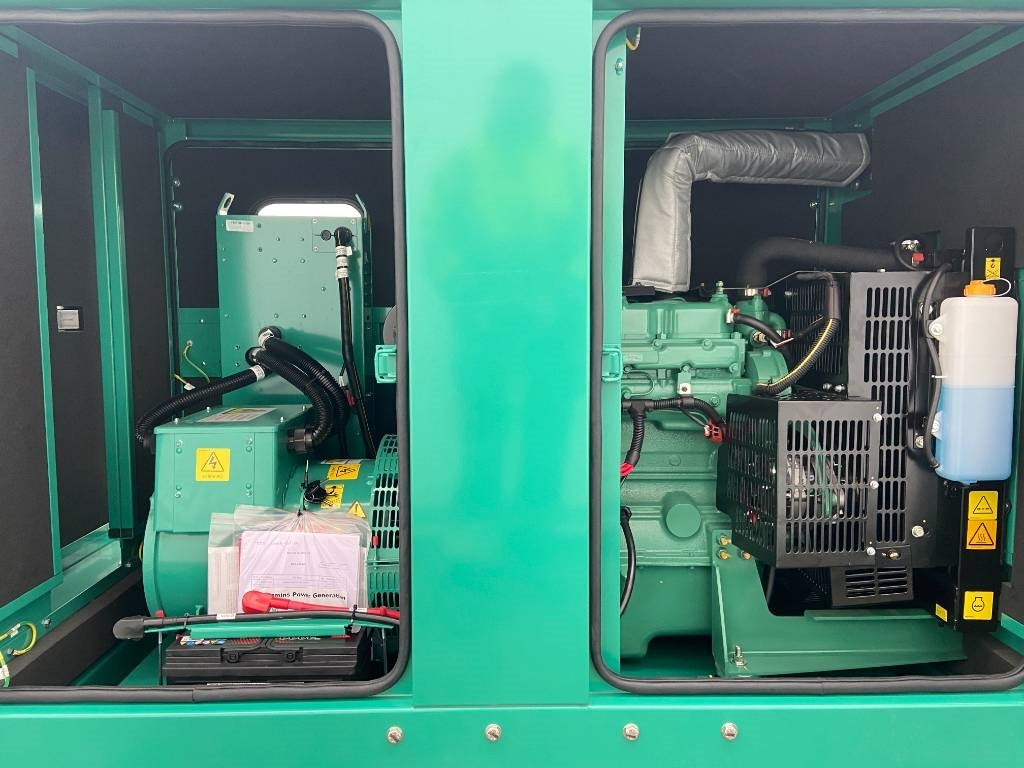 Cummins C38D5 - 38 kVA Surplus genset - DPX-18504 - Generaatorikomplekt: pilt 5 Cummins C38D5 - 38 kVA Surplus genset - DPX-18504 - Generaatorikomplekt: pilt 5