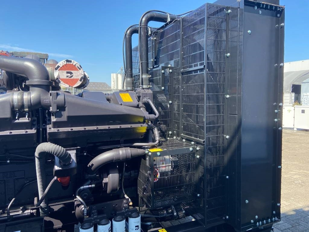 Cummins KTA38-G5 - 1.100 kVA Generator - DPX-18814 - Generaatorikomplekt: pilt 3 Cummins KTA38-G5 - 1.100 kVA Generator - DPX-18814 - Generaatorikomplekt: pilt 3
