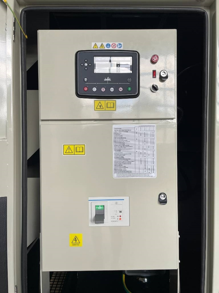 Uus Generaatorikomplekt Cummins QSNT-G3 - 440 kVA Generator - DPX-19844: pilt 7