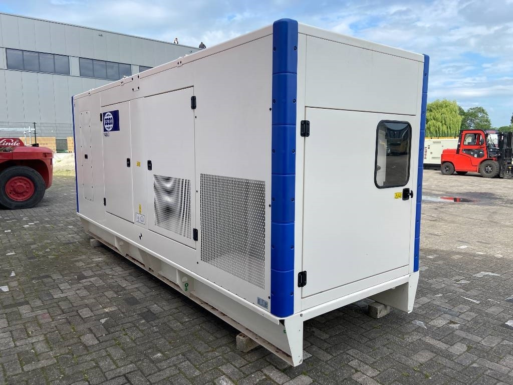 FG Wilson P400-3 - 400 kVA Genset - DPX-16017 - Generaatorikomplekt: pilt 2 FG Wilson P400-3 - 400 kVA Genset - DPX-16017 - Generaatorikomplekt: pilt 2