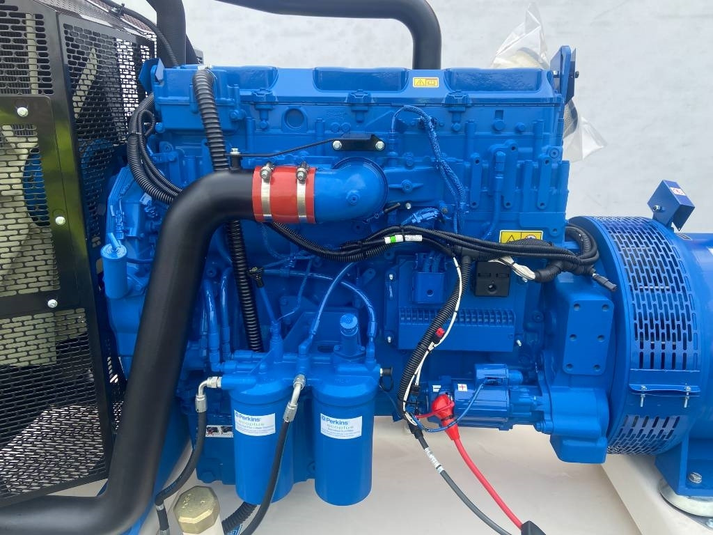 FG Wilson P450-3 - 450 kVA Open Genset - DPX-16018-O - Generaatorikomplekt: pilt 5 FG Wilson P450-3 - 450 kVA Open Genset - DPX-16018-O - Generaatorikomplekt: pilt 5