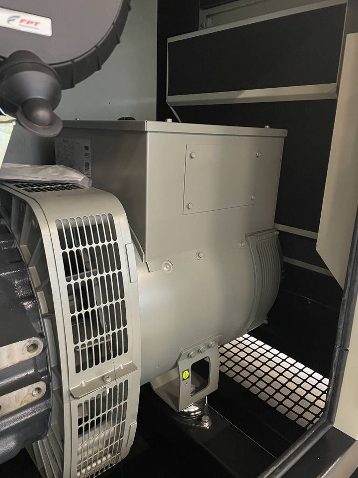 Uus Generaatorikomplekt Iveco NEF45TM2A - 110 kVA Generator - DPX-19791: pilt 18