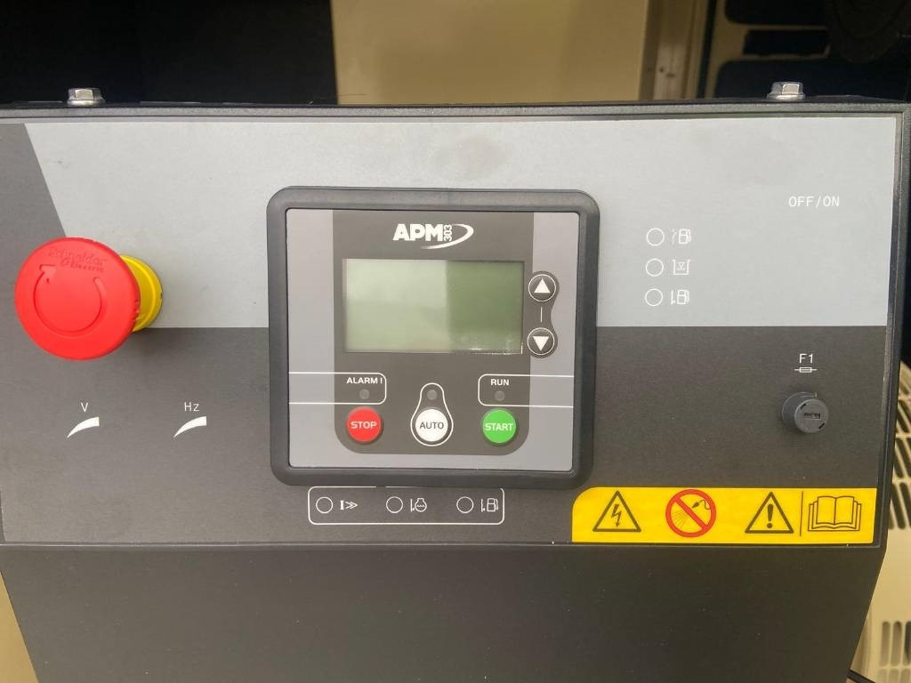 Sdmo J66 - 66 kVA Generator - DPX-17103  liising Sdmo J66 - 66 kVA Generator - DPX-17103: pilt 8