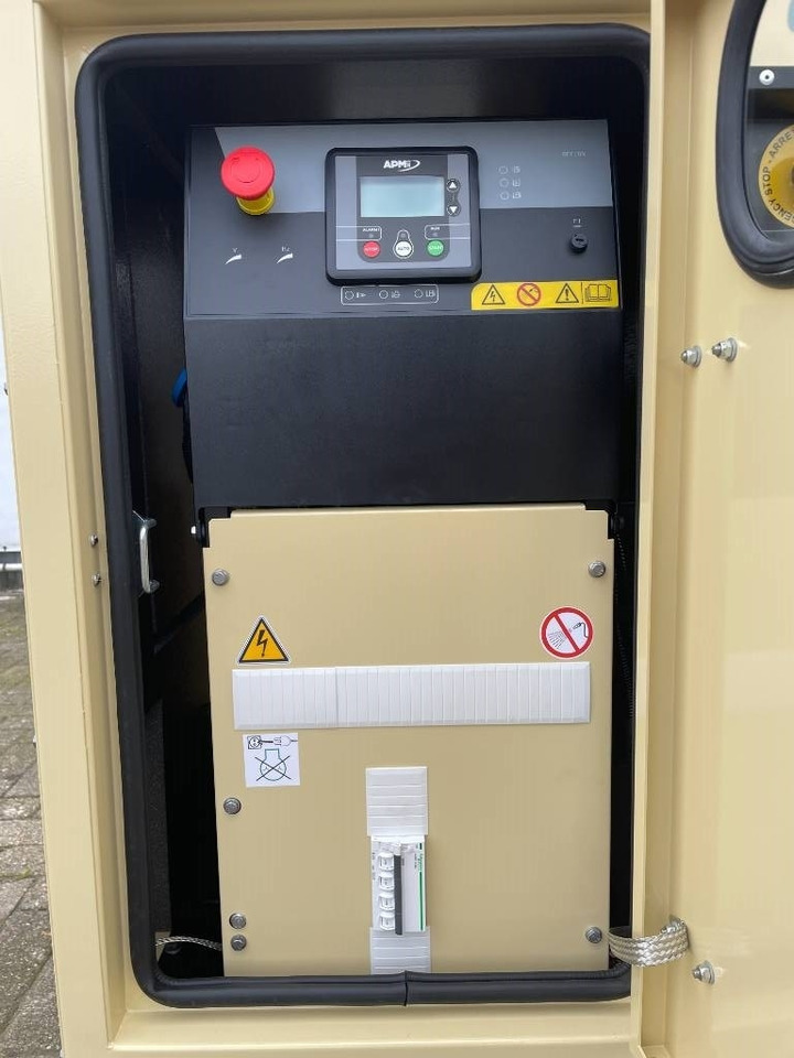Sdmo K12 - 12 kVA Generator - DPX-17001  liising Sdmo K12 - 12 kVA Generator - DPX-17001: pilt 9