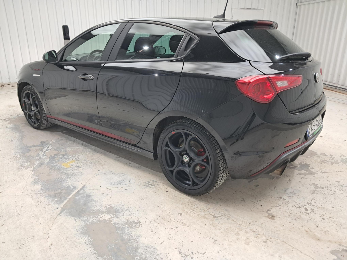 ALFA ROMEO ALFA GIULIETTA HATCHBACK - Luukpära: pilt 5 ALFA ROMEO ALFA GIULIETTA HATCHBACK - Luukpära: pilt 5