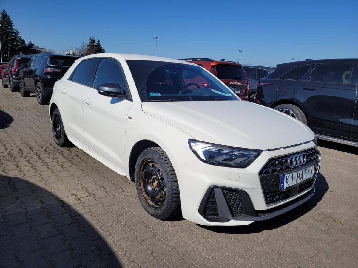 AUDI A1 SPORTBACK HATCHBACK - Auto: pilt 1 AUDI A1 SPORTBACK HATCHBACK - Auto: pilt 1