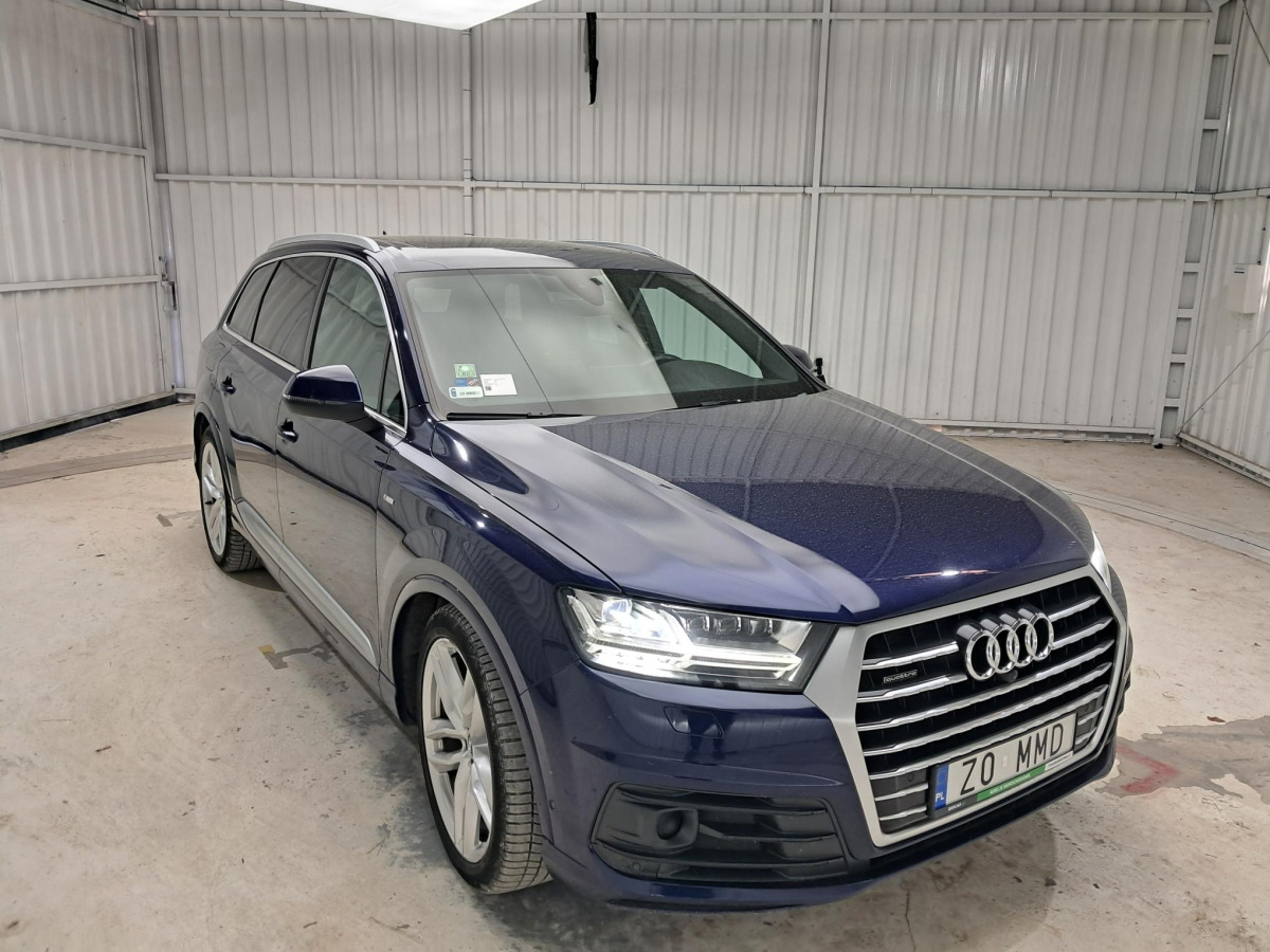 AUDI Q7 SUV - Maastur: pilt 1 AUDI Q7 SUV - Maastur: pilt 1