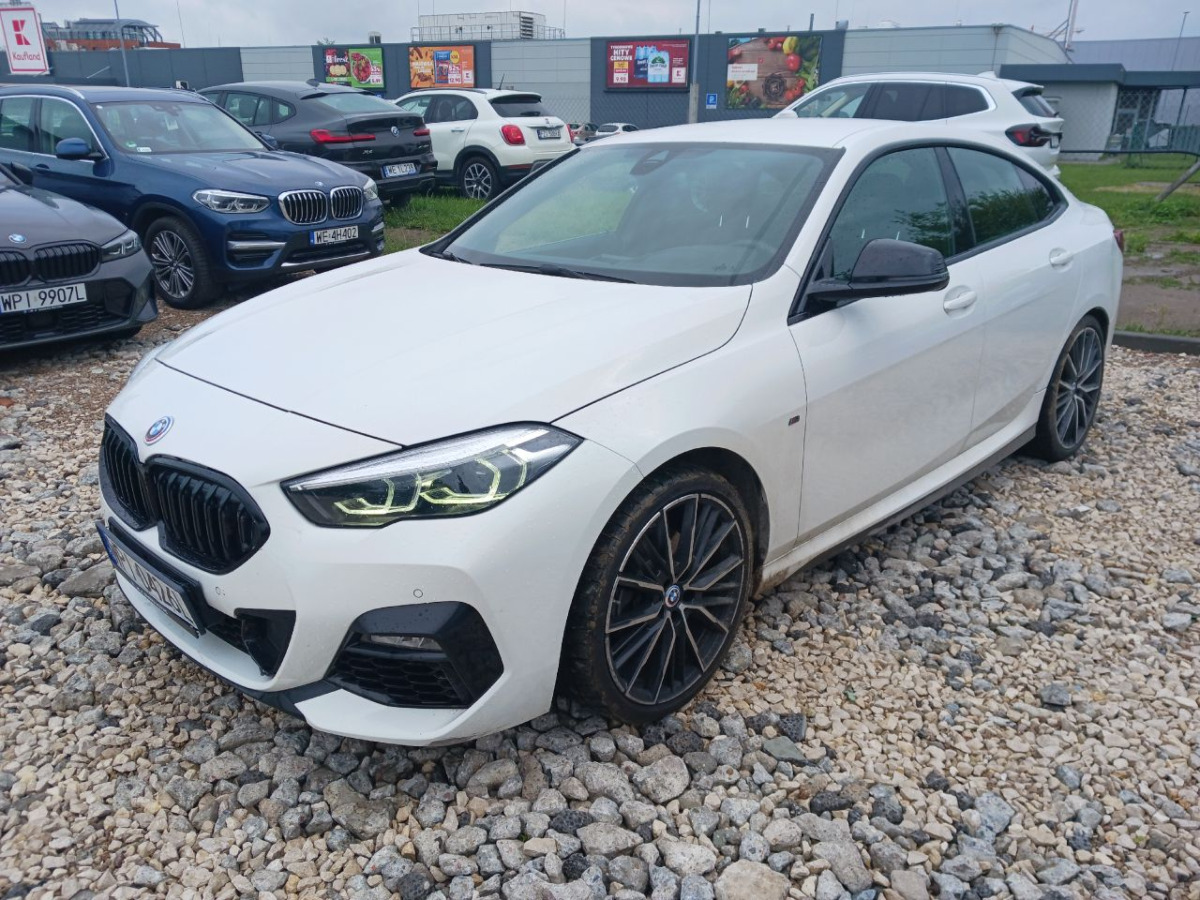 BMW 218i M Sport SEDAN - Sedaan: pilt 2 BMW 218i M Sport SEDAN - Sedaan: pilt 2
