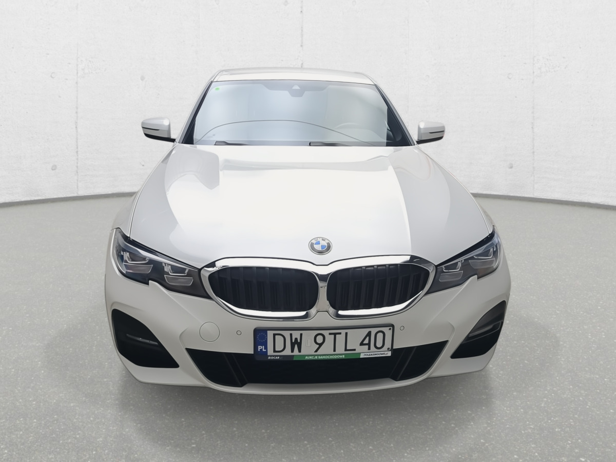 BMW 320D XDRIVE SEDAN - Sedaan: pilt 4 BMW 320D XDRIVE SEDAN - Sedaan: pilt 4
