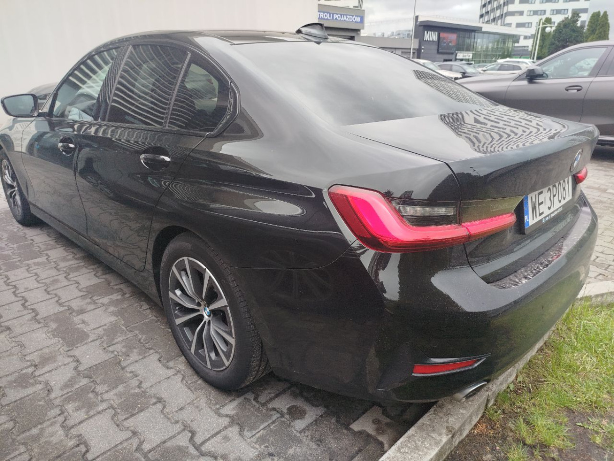 BMW 320I SPORT-LINE SEDAN - Sedaan: pilt 4 BMW 320I SPORT-LINE SEDAN - Sedaan: pilt 4