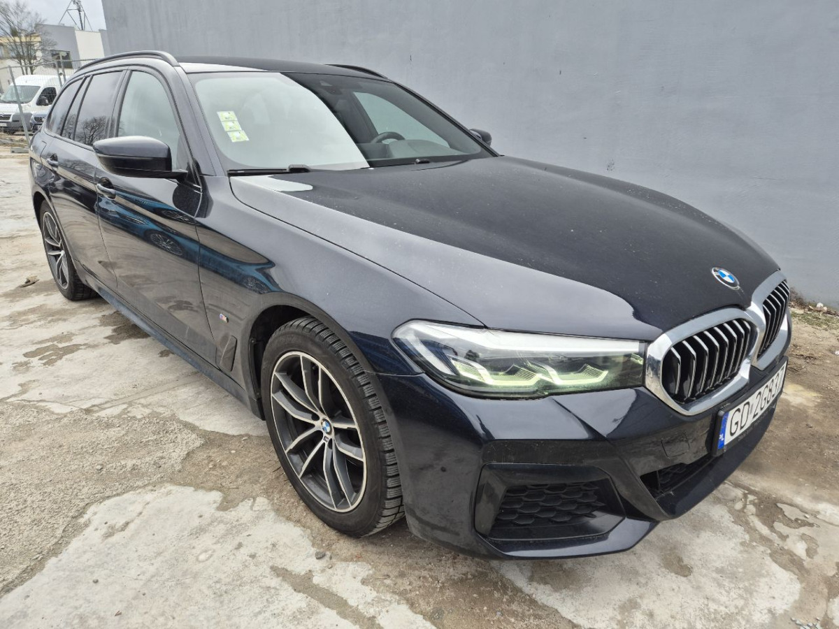BMW 520d xDrive mHEV M Sport KOMBI - Auto: pilt 1 BMW 520d xDrive mHEV M Sport KOMBI - Auto: pilt 1