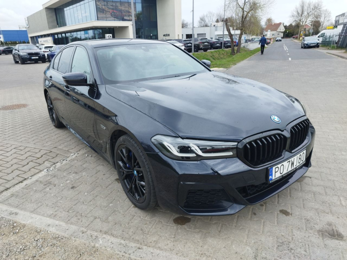 Auto BMW 530e xDrive M Sport SEDAN: pilt 1