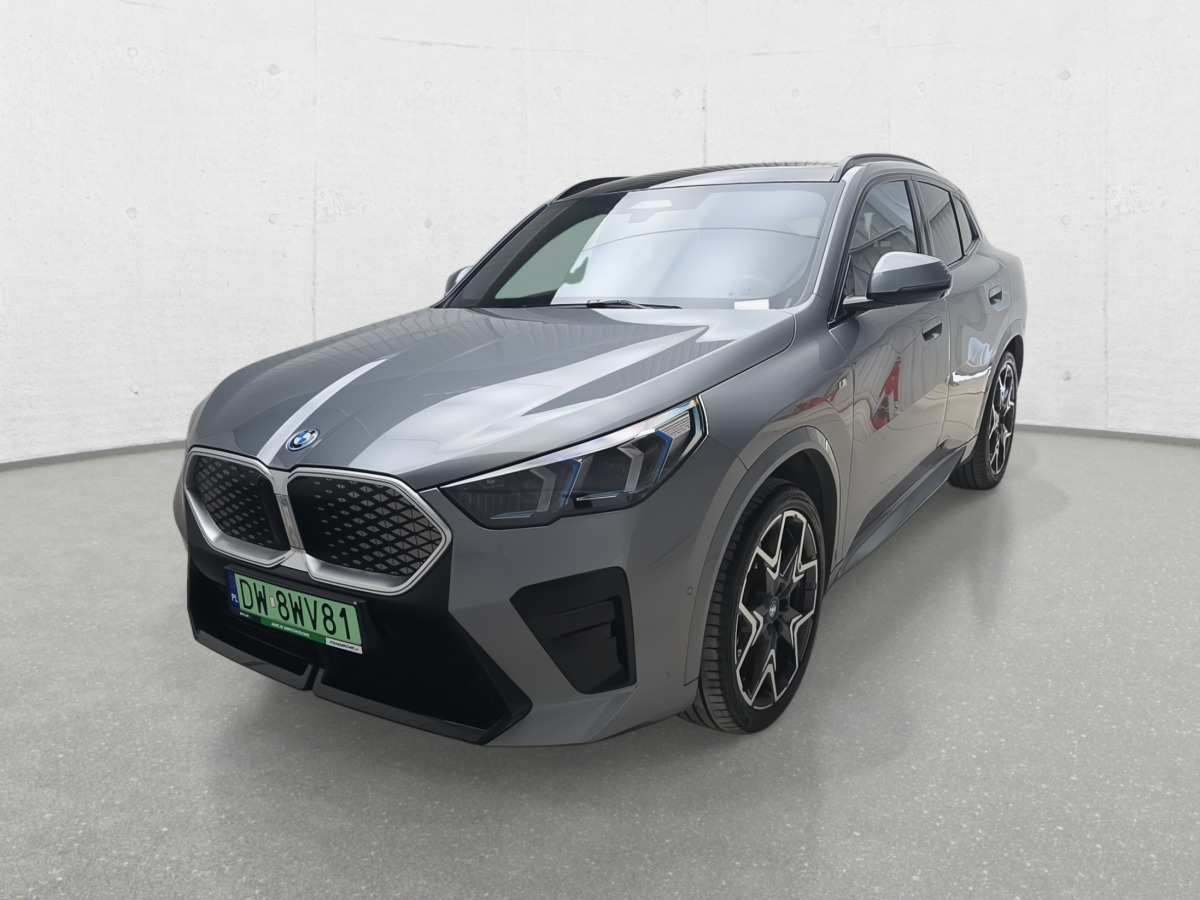 BMW IX2 XDRIVE30 SUV - Maastur: pilt 4 BMW IX2 XDRIVE30 SUV - Maastur: pilt 4