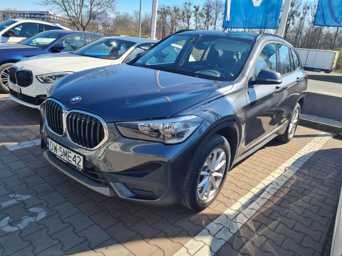 BMW X1 SUV - Maastur: pilt 2 BMW X1 SUV - Maastur: pilt 2