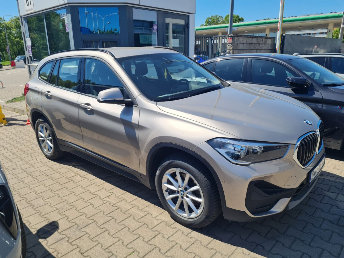 BMW X1 SUV - Maastur: pilt 1 BMW X1 SUV - Maastur: pilt 1