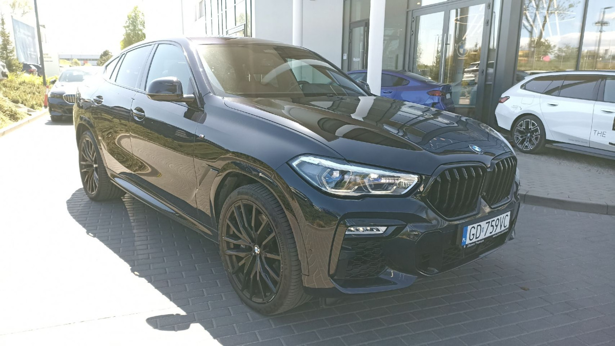 BMW X6 M50i SUV - Maastur: pilt 1 BMW X6 M50i SUV - Maastur: pilt 1
